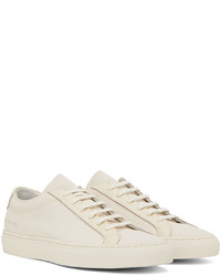 Baskets basses en toile blanches Common Projects