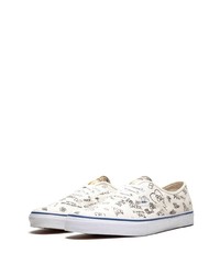 Baskets basses en toile blanches Vans