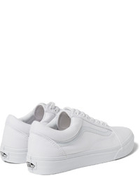 Baskets basses en toile blanches Vans