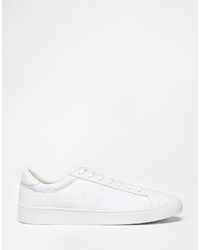 Baskets basses en toile blanches Fred Perry