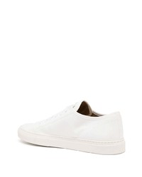 Baskets basses en toile blanches Common Projects