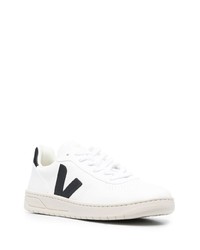 Baskets basses en toile blanches Veja