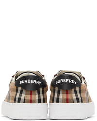 Baskets basses en toile écossaises marron clair Burberry