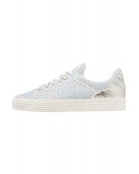 Baskets basses en toile grises Esprit
