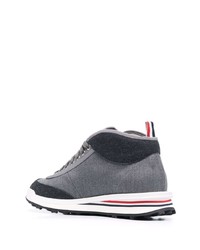 Baskets basses en toile grises Thom Browne