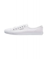 Baskets basses en toile grises Superdry