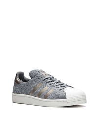 Baskets basses en toile grises adidas