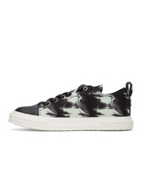 Baskets basses en toile imprimé tie-dye noires et blanches Giuseppe Zanotti