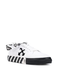 Baskets basses en toile imprimées blanches et noires Off-White