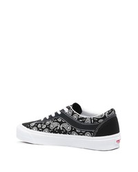 Baskets basses en toile imprimées cachemire noires Vans