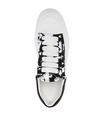 Baskets basses en toile imprimées noires et blanches Alexander McQueen