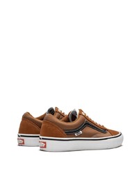 Baskets basses en toile marron Vans