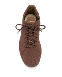 Baskets basses en toile marron Adidas By Pharrell Williams