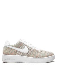 Baskets basses en toile multicolores Nike