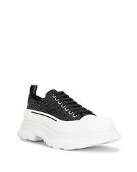 Baskets basses en toile noires et blanches Alexander McQueen