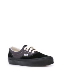 Baskets basses en toile noires Vans