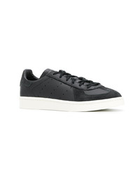 Baskets basses en toile noires adidas