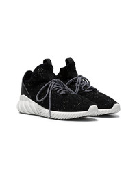 Baskets basses en toile noires adidas