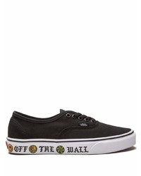 Baskets basses en toile noires Vans