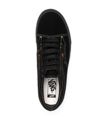 Baskets basses en toile noires Vans