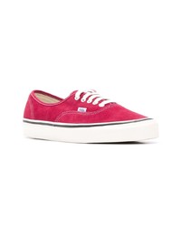 Baskets basses en toile rouges Vans