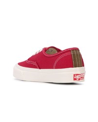 Baskets basses en toile rouges Vans