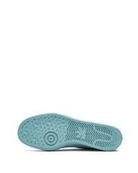 Baskets basses en toile turquoise adidas