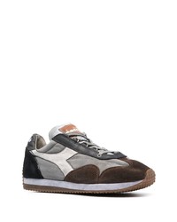 Baskets basses gris foncé Diadora