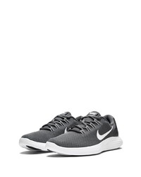 Baskets basses gris foncé Nike