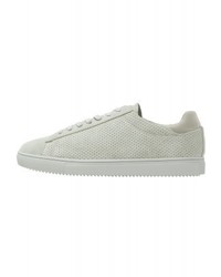 Baskets basses grises Clae