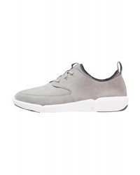 Baskets basses grises Clarks