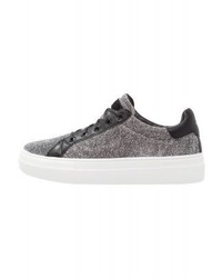 Baskets basses grises Esprit