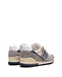 Baskets basses grises New Balance