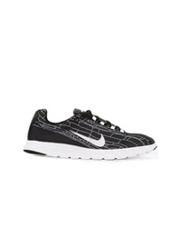 Baskets basses imprimées noires et blanches Nike