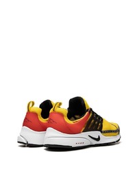 Baskets basses jaunes Nike