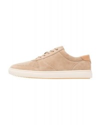 Baskets basses marron clair Clae