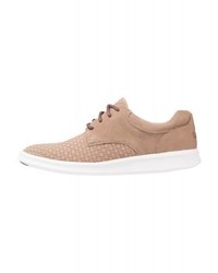 Baskets basses marron clair UGG