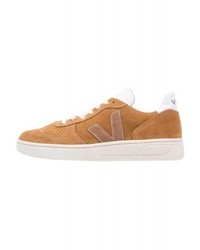 Baskets basses marron clair Veja