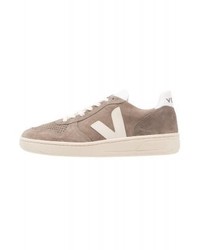 Baskets basses marron clair Veja