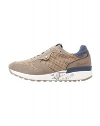 Baskets basses marron clair Wrangler