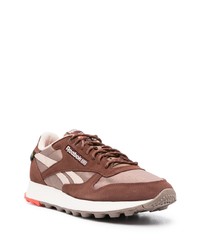 Baskets basses marron Reebok