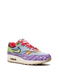 Baskets basses multicolores Nike