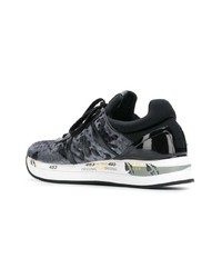 Baskets basses noires et blanches Premiata