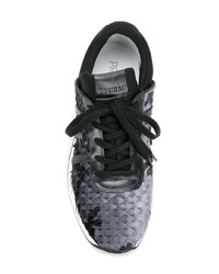 Baskets basses noires et blanches Premiata