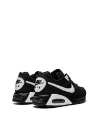 Baskets basses noires Nike