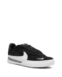 Baskets basses noires Nike