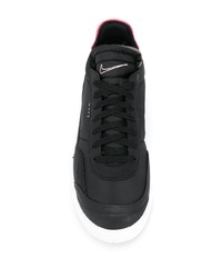 Baskets basses noires Nike