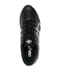 Baskets basses noires Asics