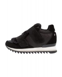 Baskets basses noires Gioseppo