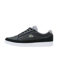 Baskets basses noires Lacoste